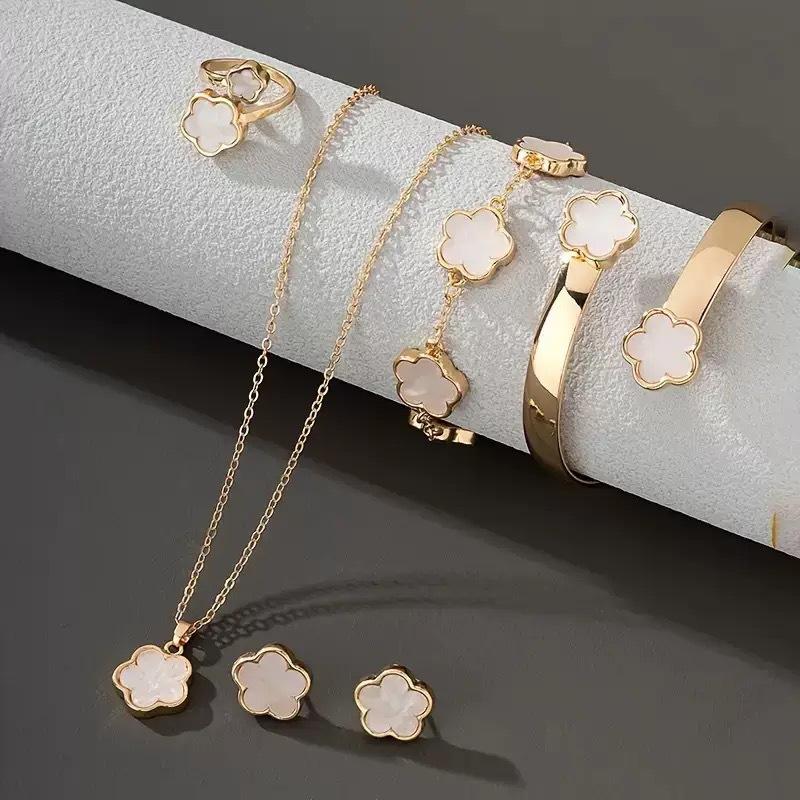 Flower Design Five-Piece Jewelry Set