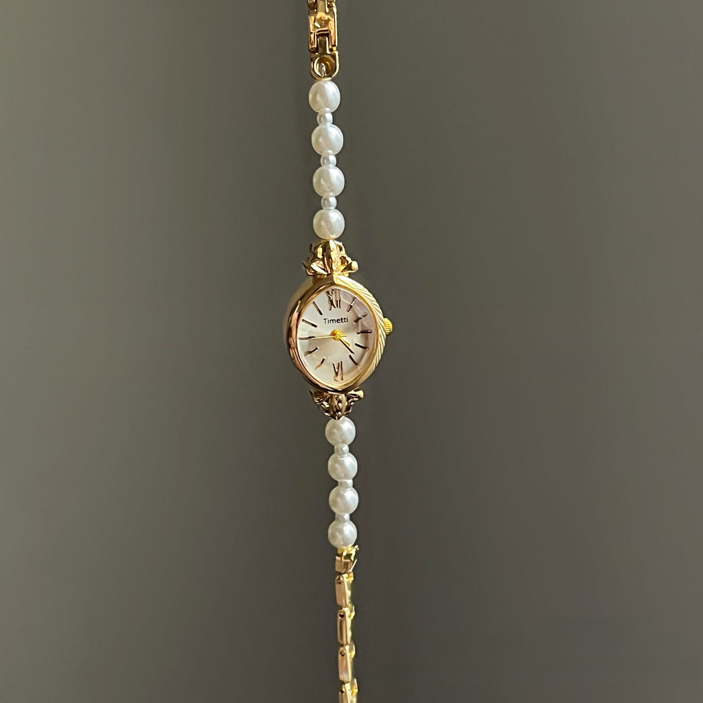 Pretty Pearl Quartz Bracelet Watch